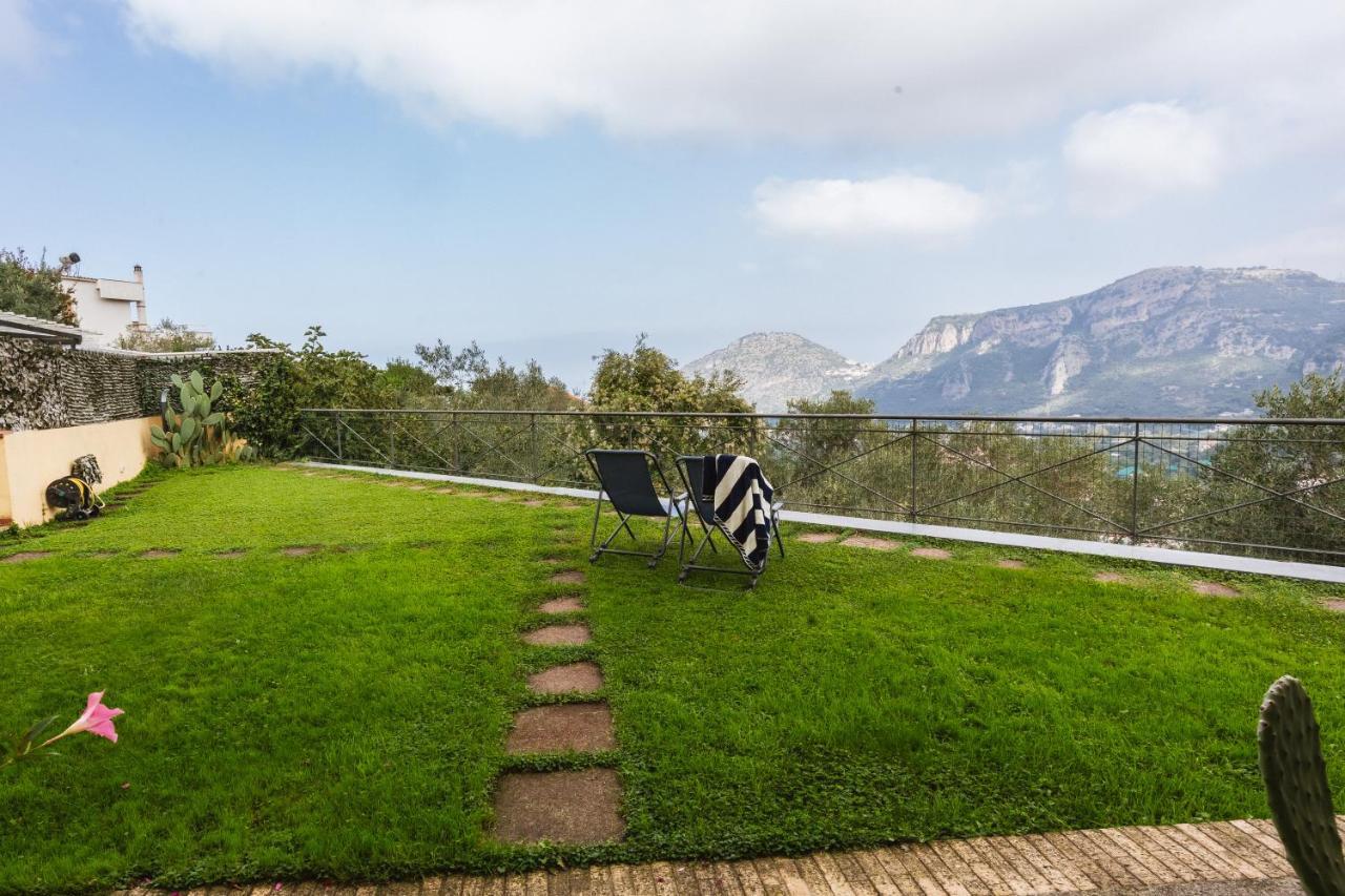Villa Fanella, Independent House Between Sorrento & Amalfi بيانو دي سورينتو المظهر الخارجي الصورة